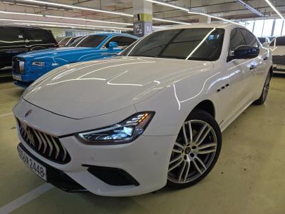 2019 Maserati Ghibli