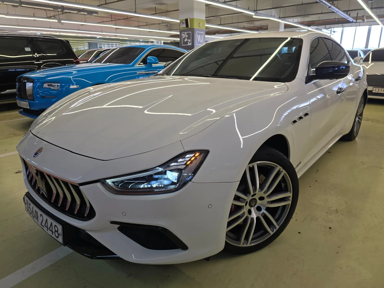 2019 Maserati Ghibli