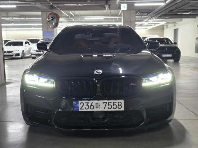 2023 BMW M5