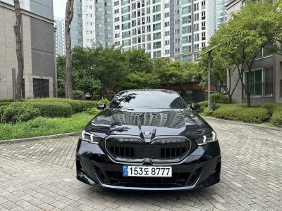 2025 BMW 5-Series