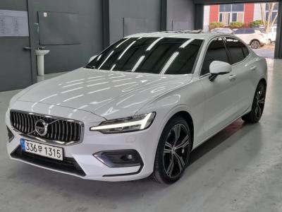 2021 Volvo S60