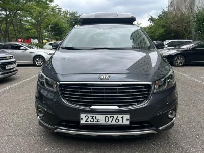 2016 Kia Carnival