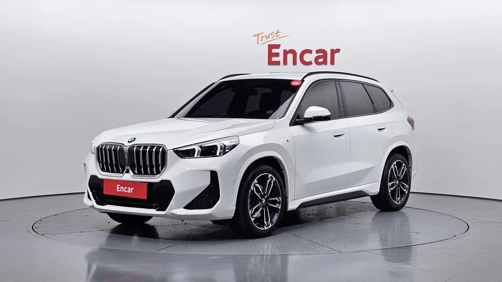 2023 BMW X1