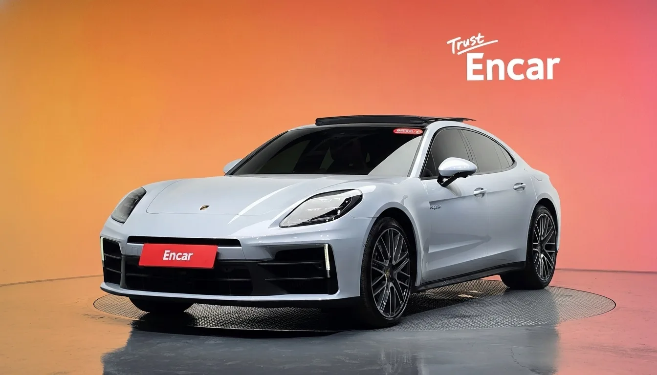2025 Porsche Panamera