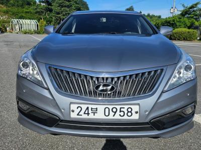2016 Hyundai Grandeur