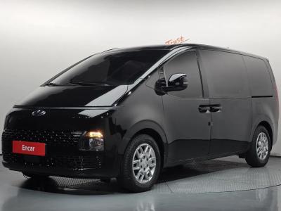 2022 Hyundai Staria