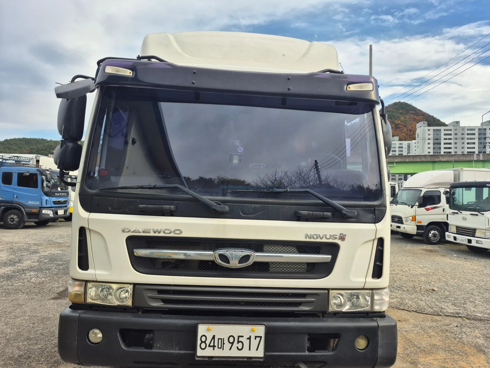 2015 Tata Daewoo Novus Medium Truck
