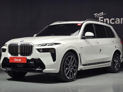 2025 BMW X7
