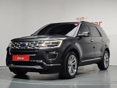 2019 Ford Explorer