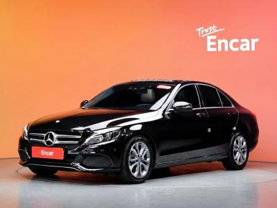 2017 Mercedes-Benz C-Class