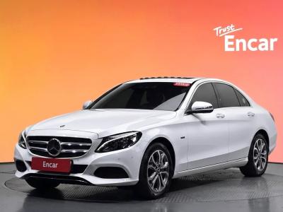 2018 Mercedes-Benz C-Class