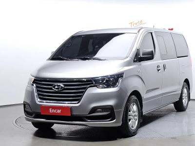 2020 Hyundai Starex