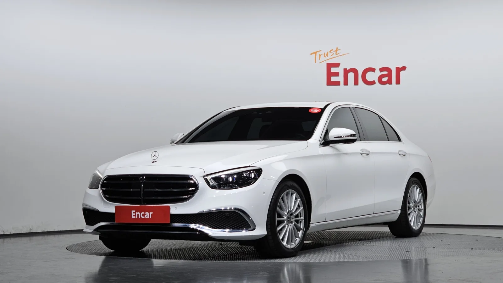 2022 Mercedes-Benz E-Class
