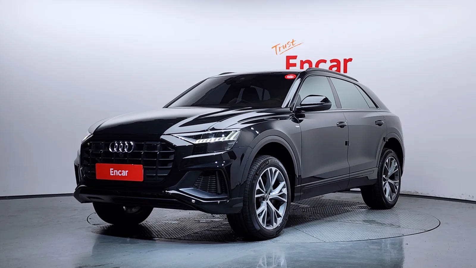 2022 Audi Q8