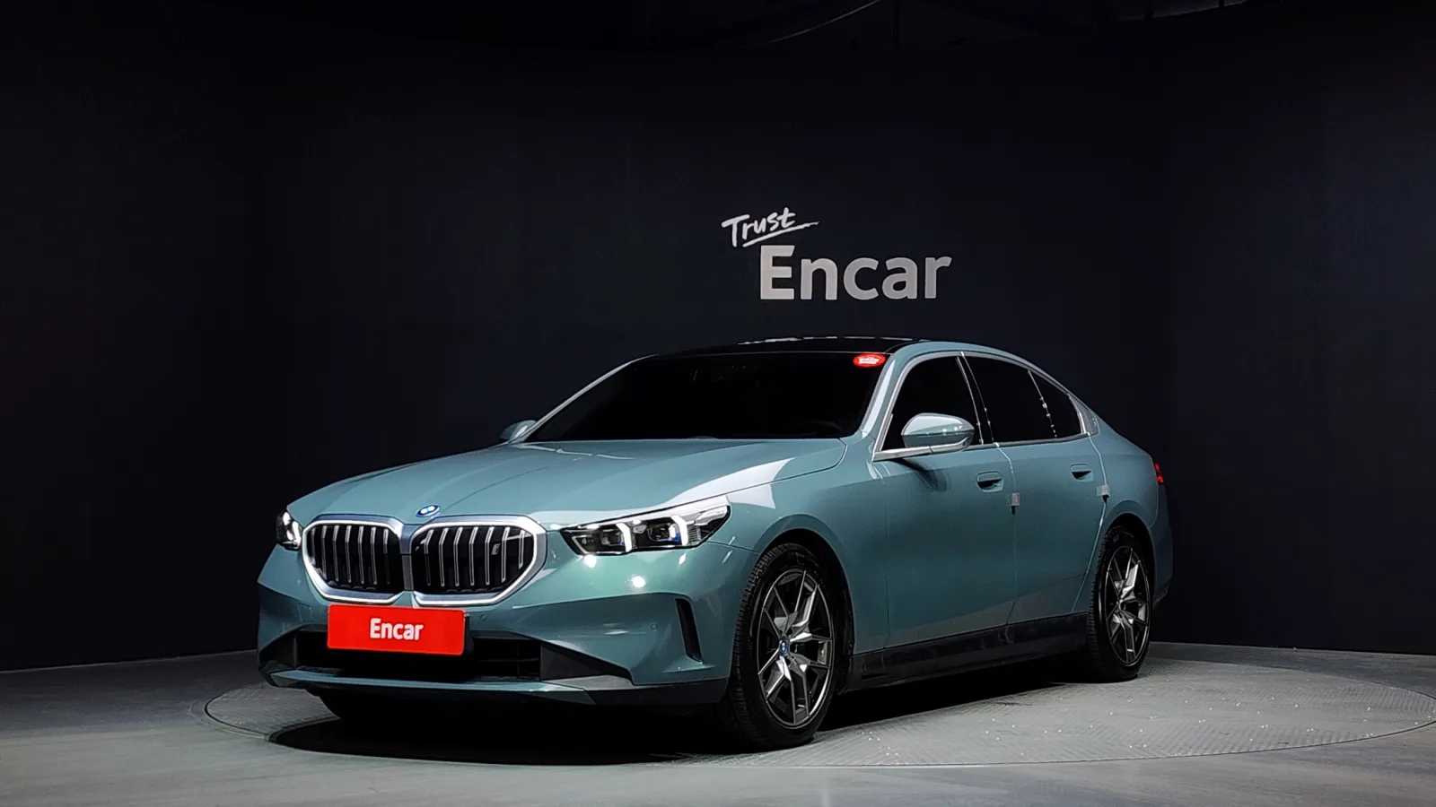 2024 BMW i5