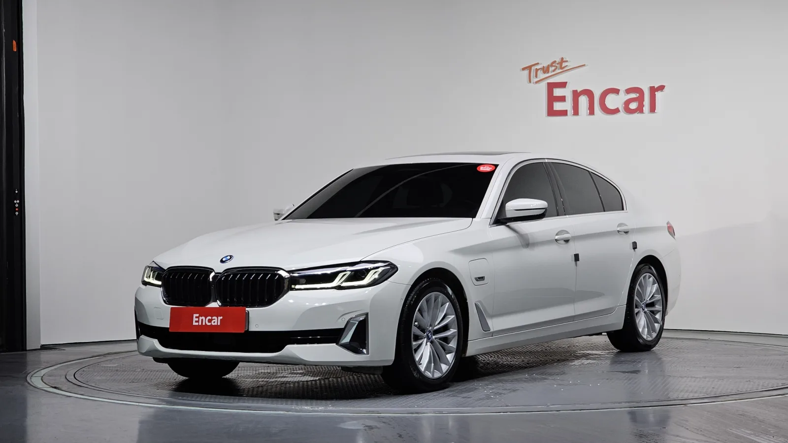 2022 BMW 5-Series
