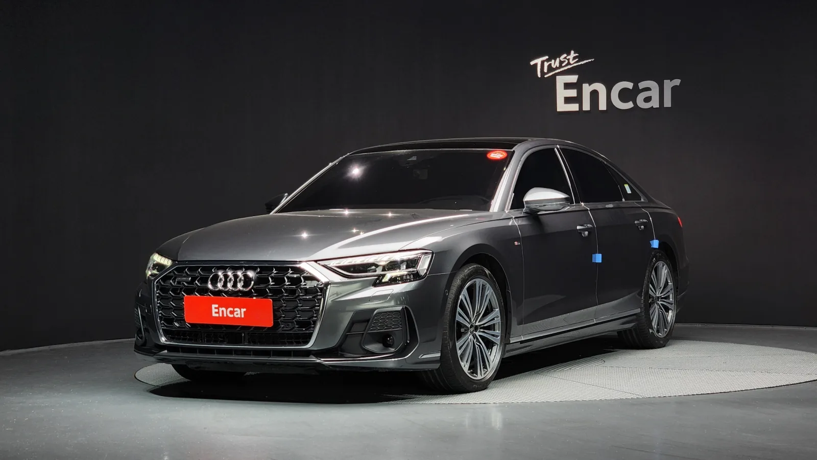 2023 Audi A8