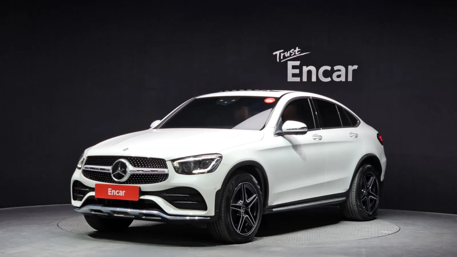 2023 Mercedes-Benz GLC-Class