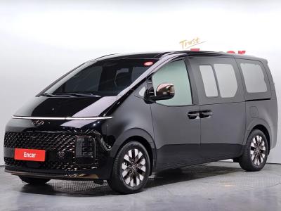 2023 Hyundai Staria