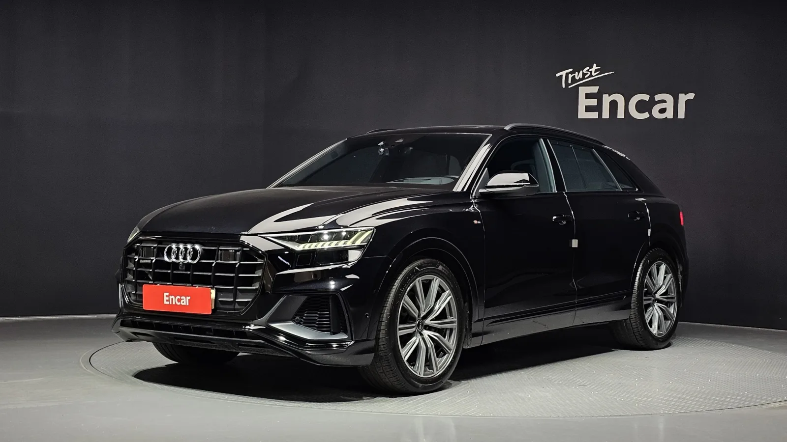 2021 Audi Q8