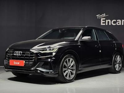 2021 Audi Q8