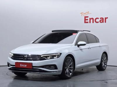 2022 Volkswagen Passat