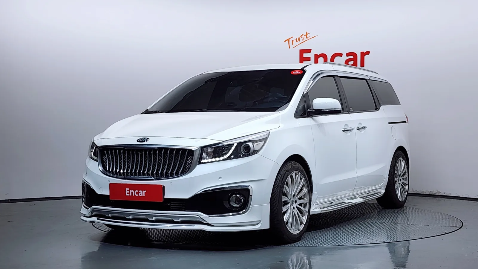 2016 Kia Carnival