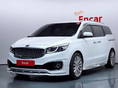 2016 Kia Carnival