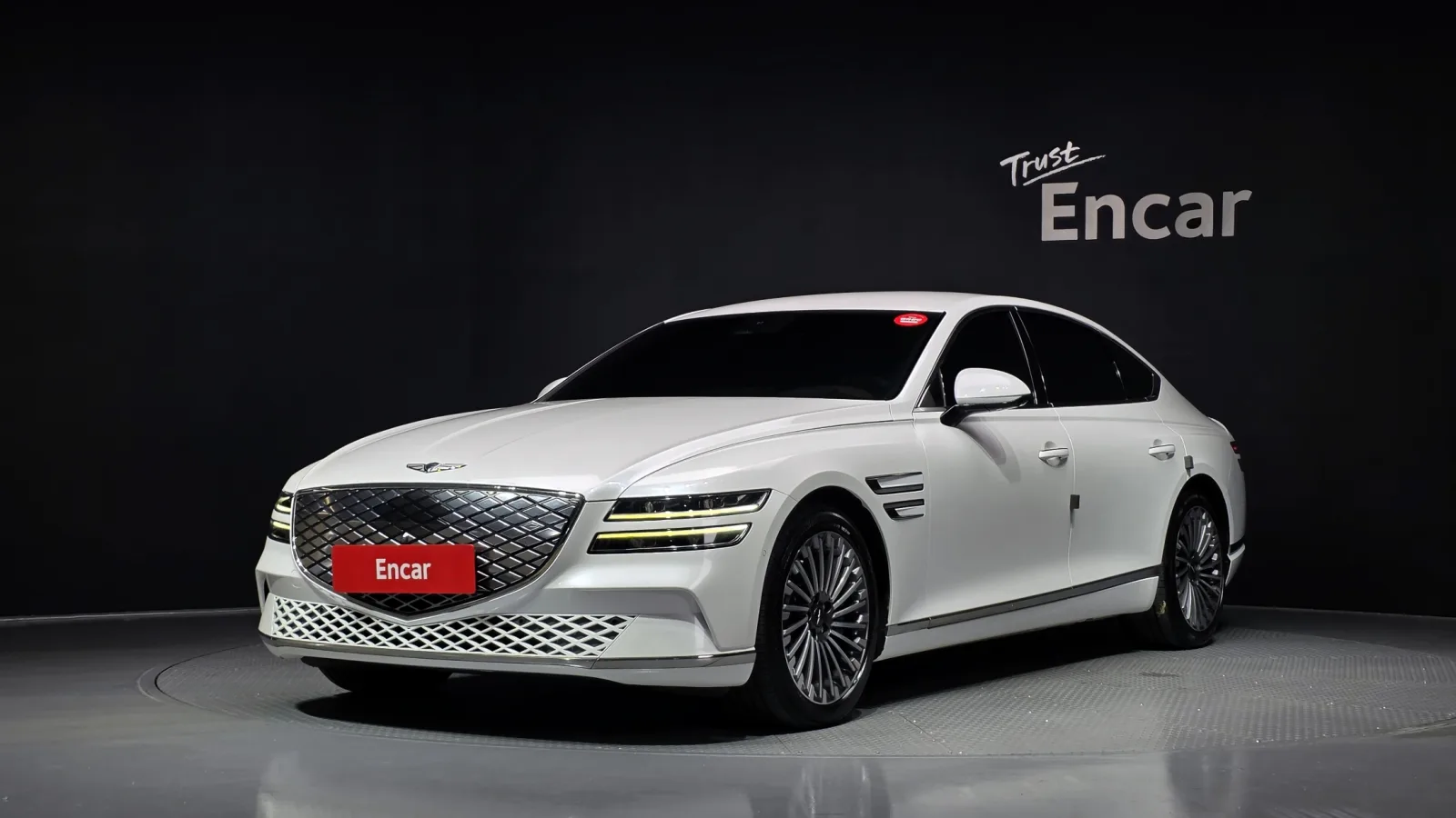 2022 Genesis G80