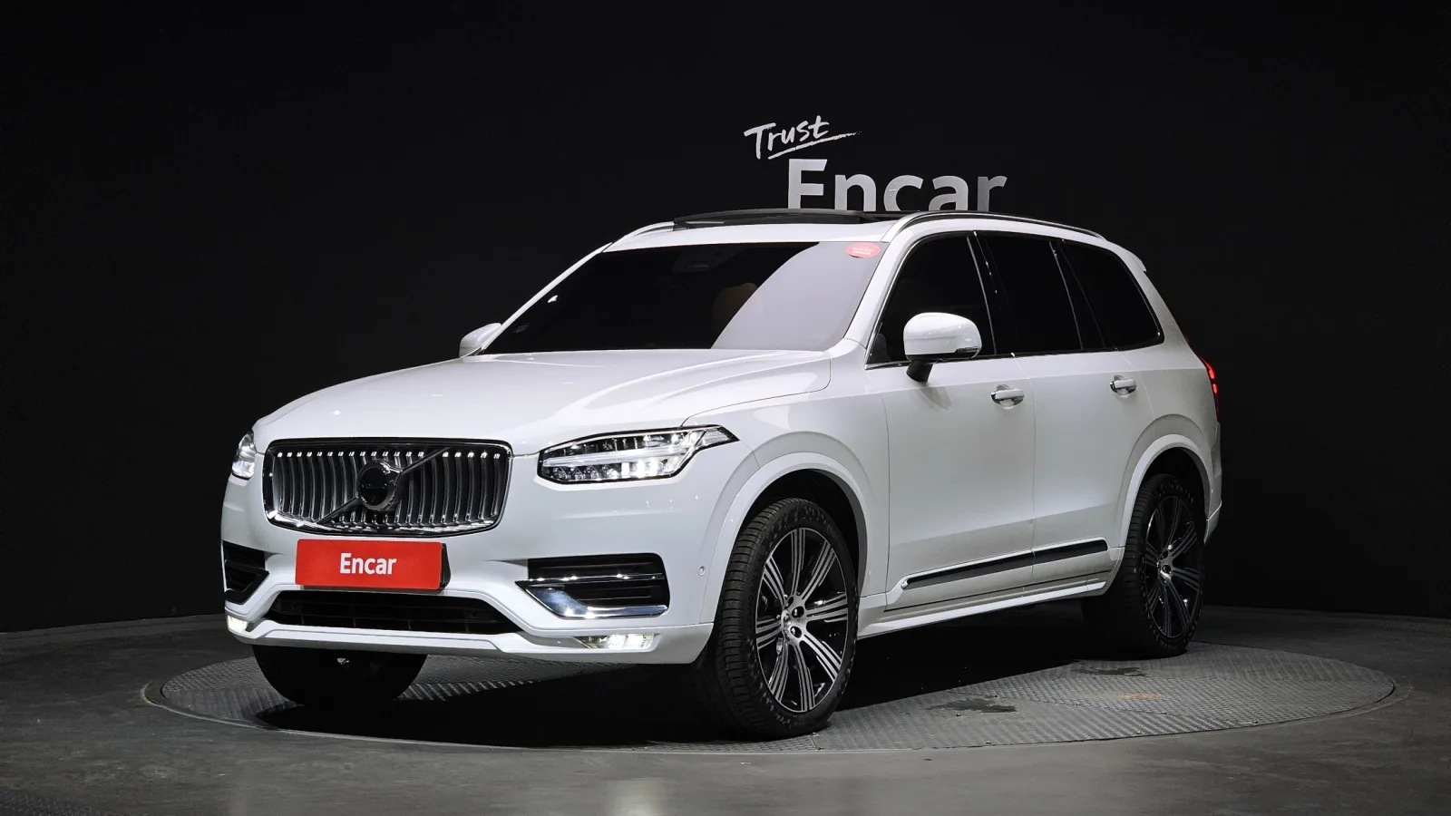 2023 Volvo XC90