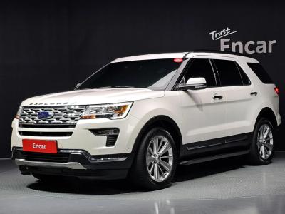 2019 Ford Explorer