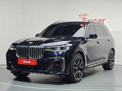 2020 BMW X7