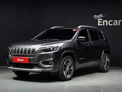 2020 Jeep Cherokee