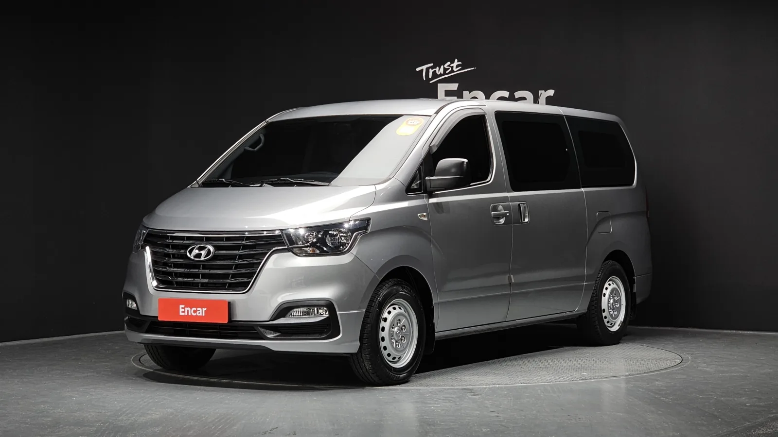 2019 Hyundai Starex