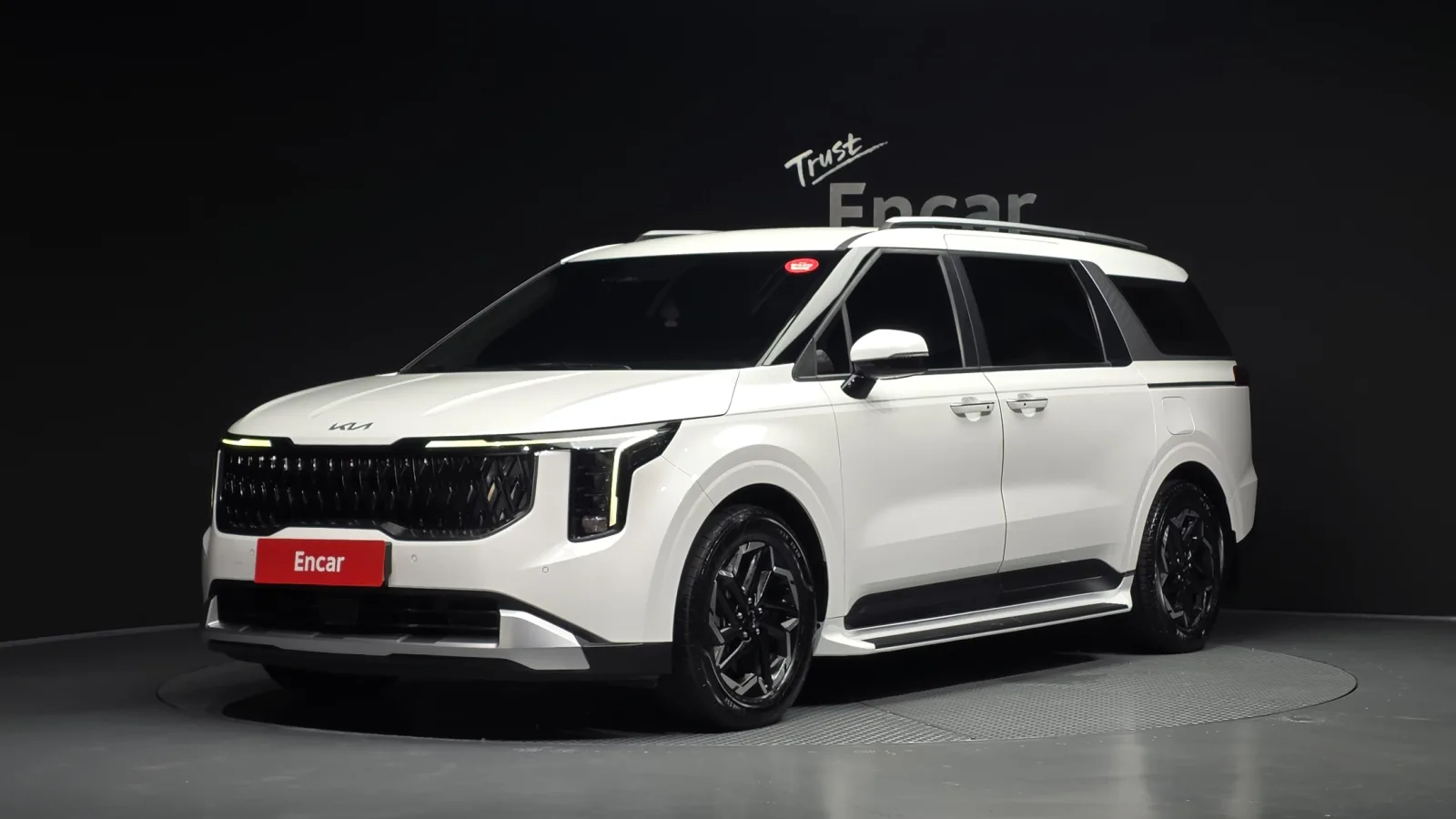 2025 Kia Carnival