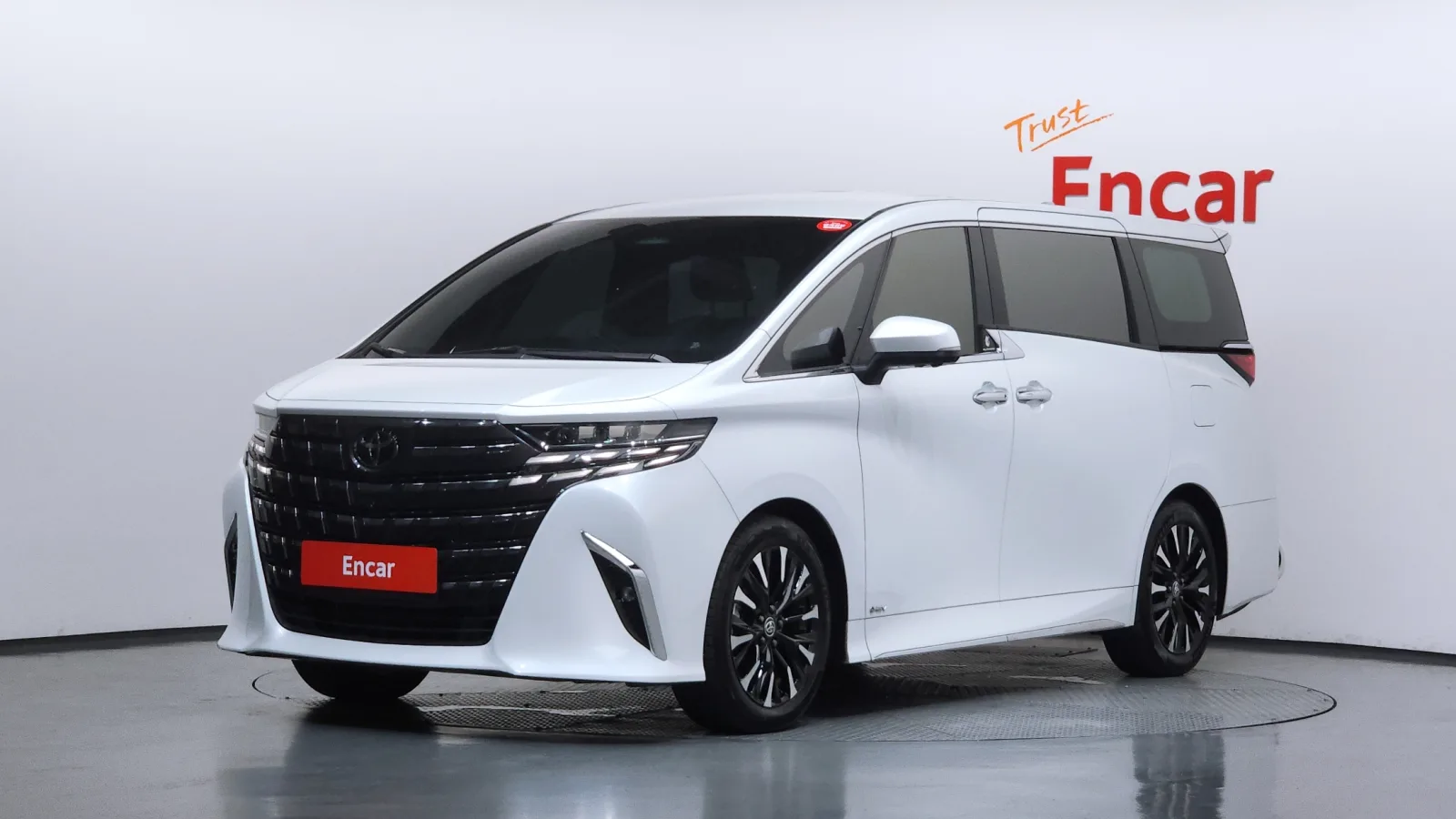 2024 Toyota Alphard