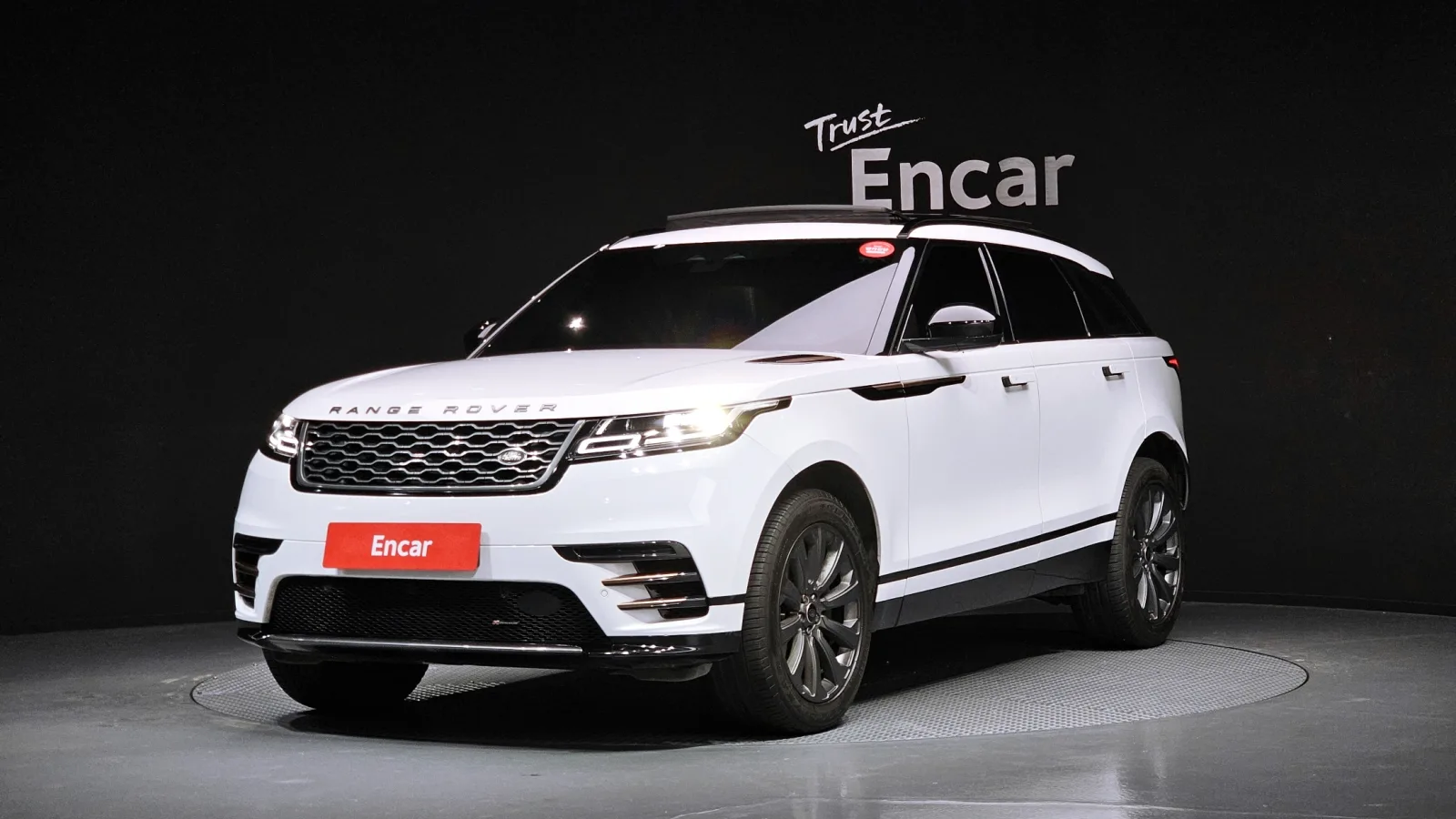 2023 Land Rover Range Rover Velar