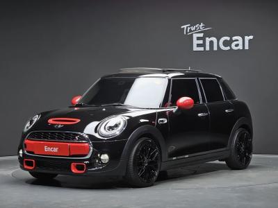 2018 Mini Cooper