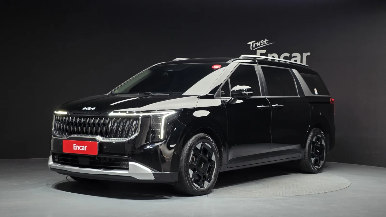 2025 Kia Carnival