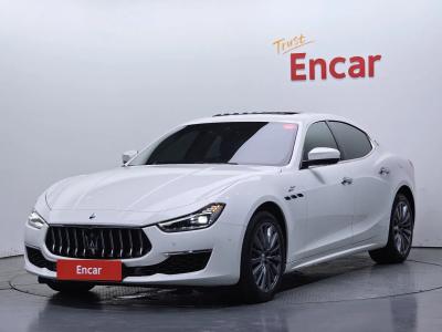 2022 Maserati Ghibli