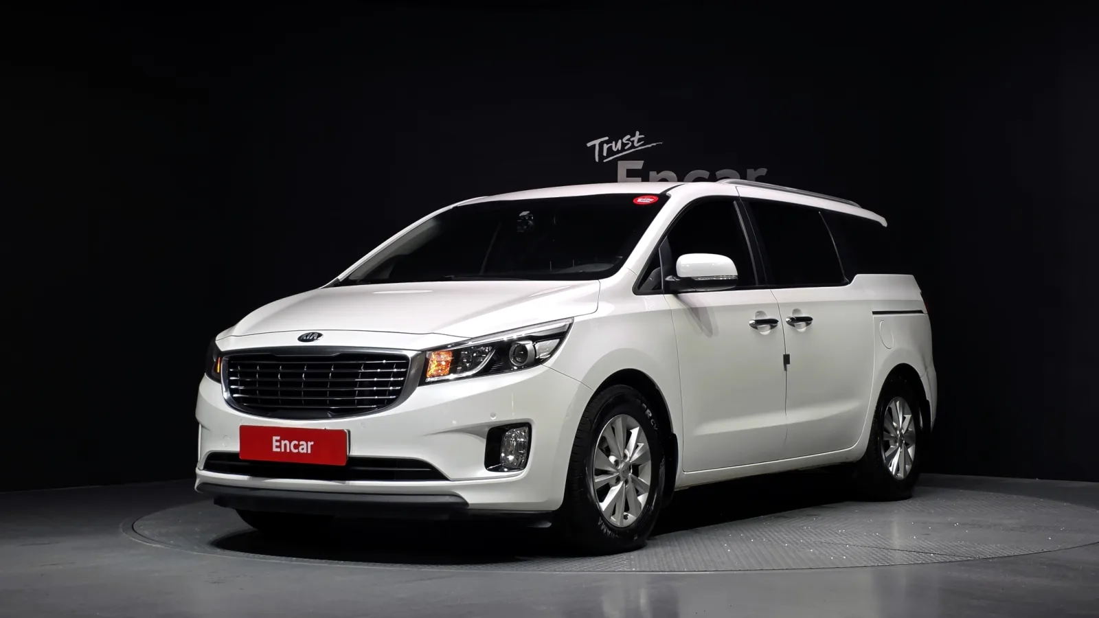 2016 Kia Carnival