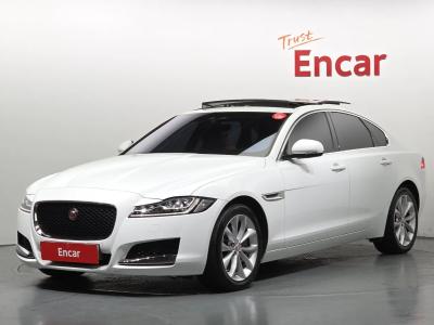 2019 Jaguar XF
