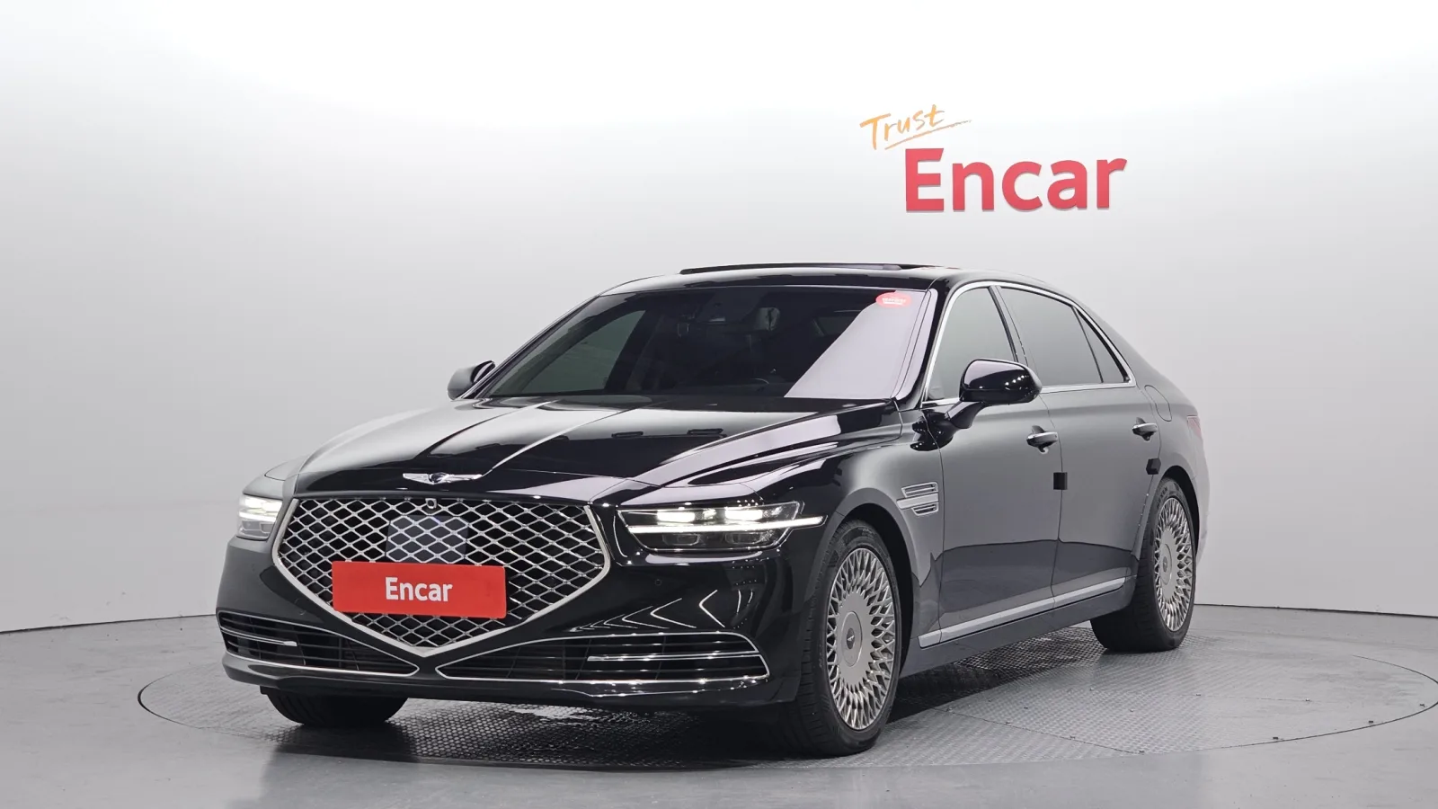 2021 Genesis G90