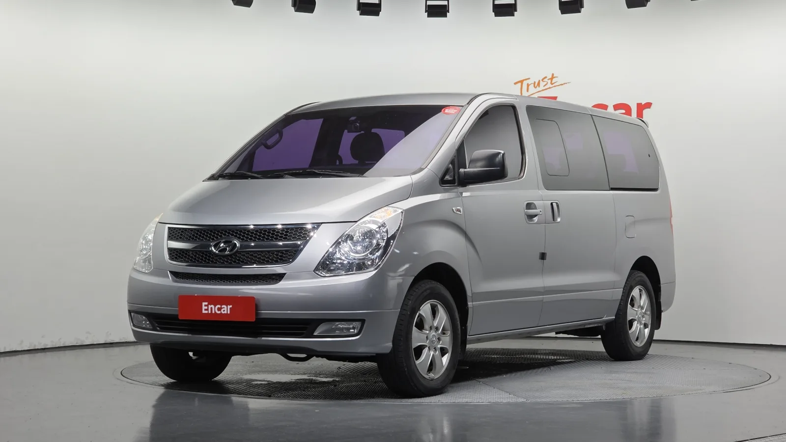 2016 Hyundai Starex