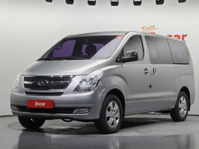 2016 Hyundai Starex