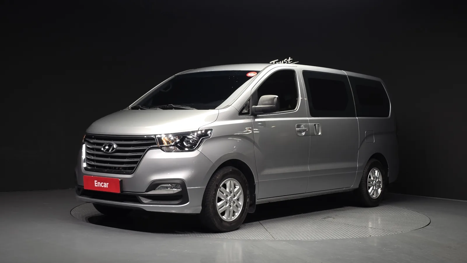 2021 Hyundai Starex
