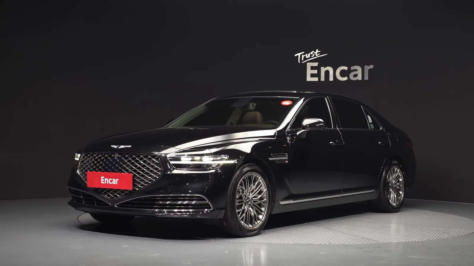 2021 Genesis G90