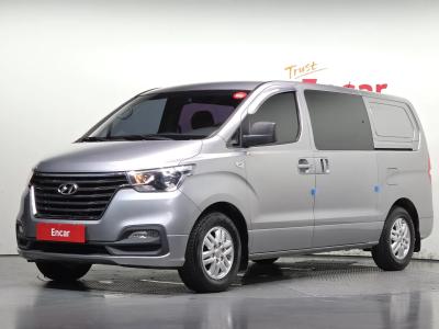 2018 Hyundai Starex