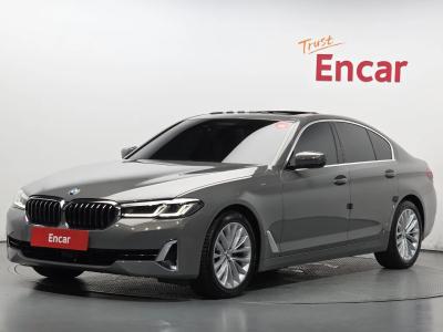 2022 BMW 5-Series