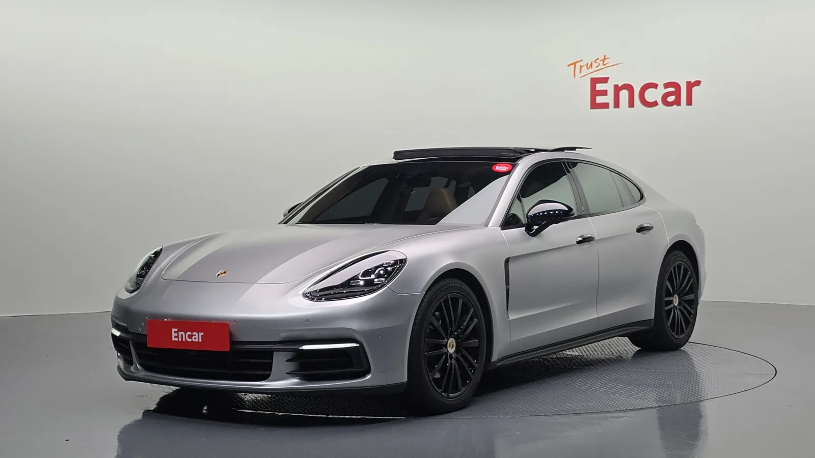 2018 Porsche Panamera